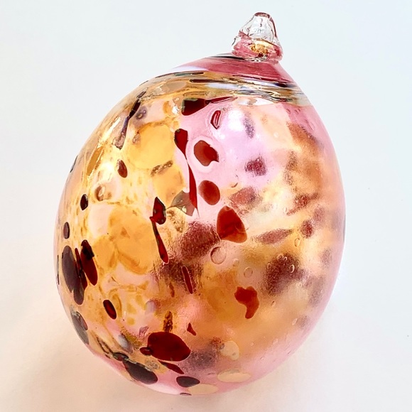 PINK GOLD SPECKLED EGG_HAND BLOWN GLASS ORNAMENT - Picture 3 of 16